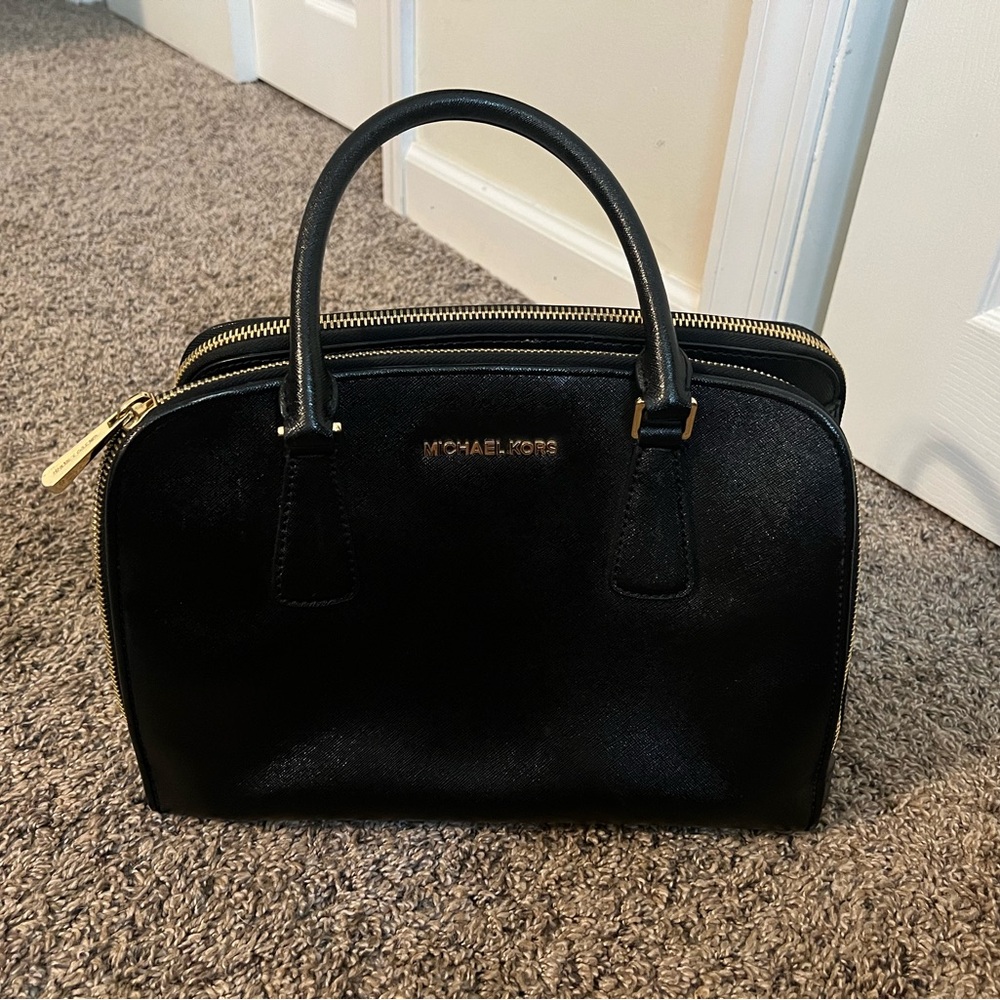 Michael Kors Doctor Bag
